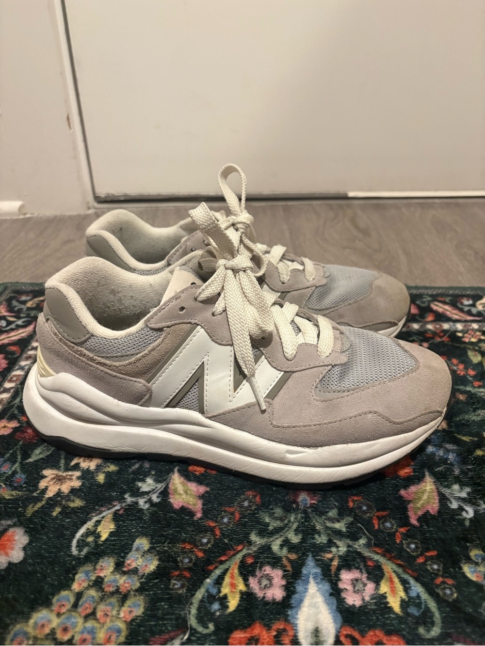 New Balance Women's Light Gray & White Suede Mesh Sneaker